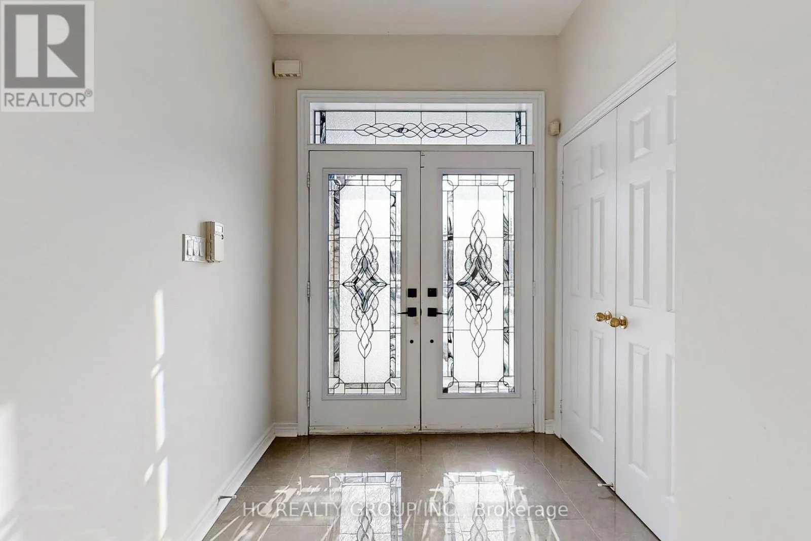 78 AUTUMN HILL BOULEVARD