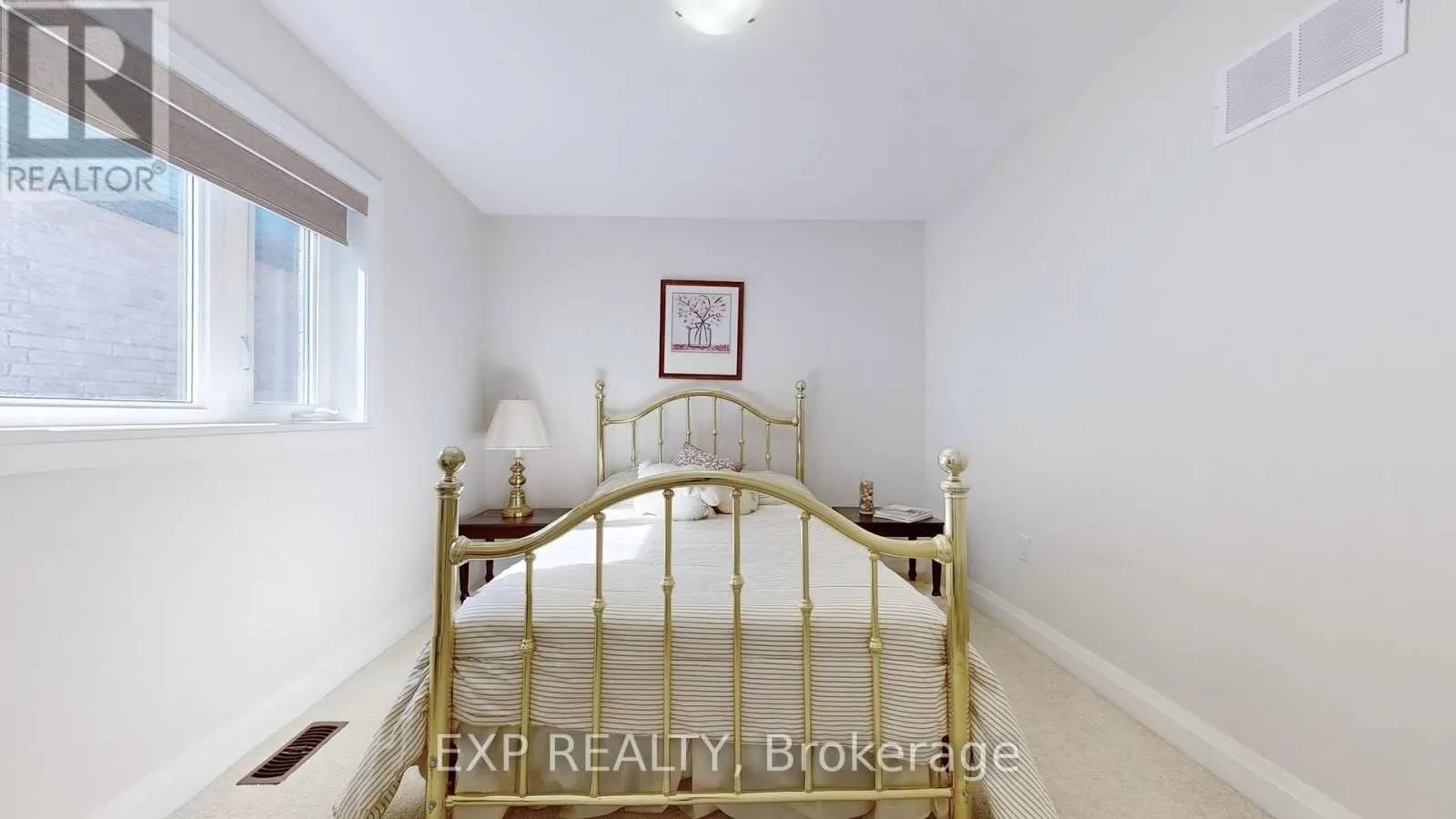 44 FESTIVAL COURT S