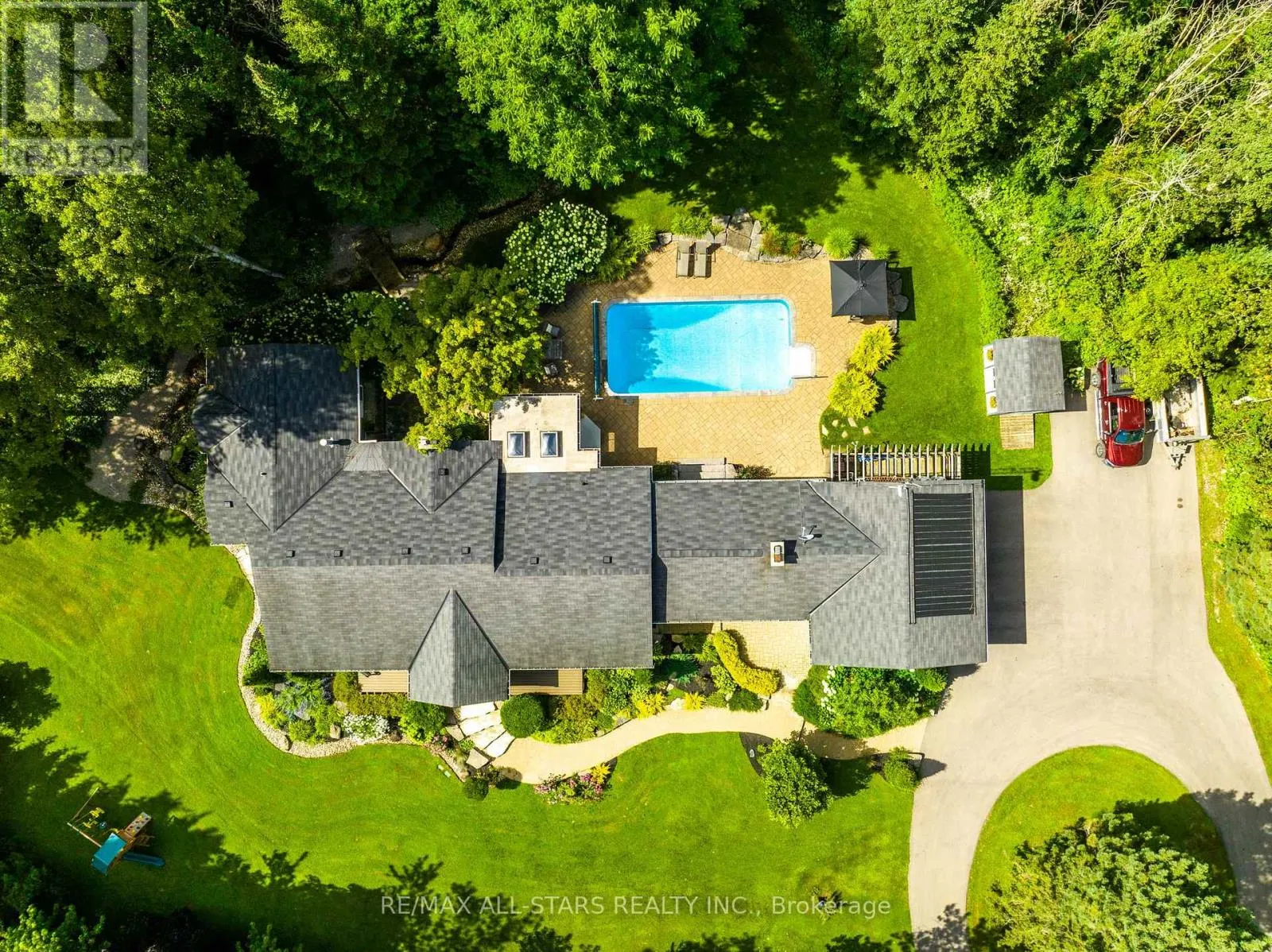523 DAVIS DRIVE