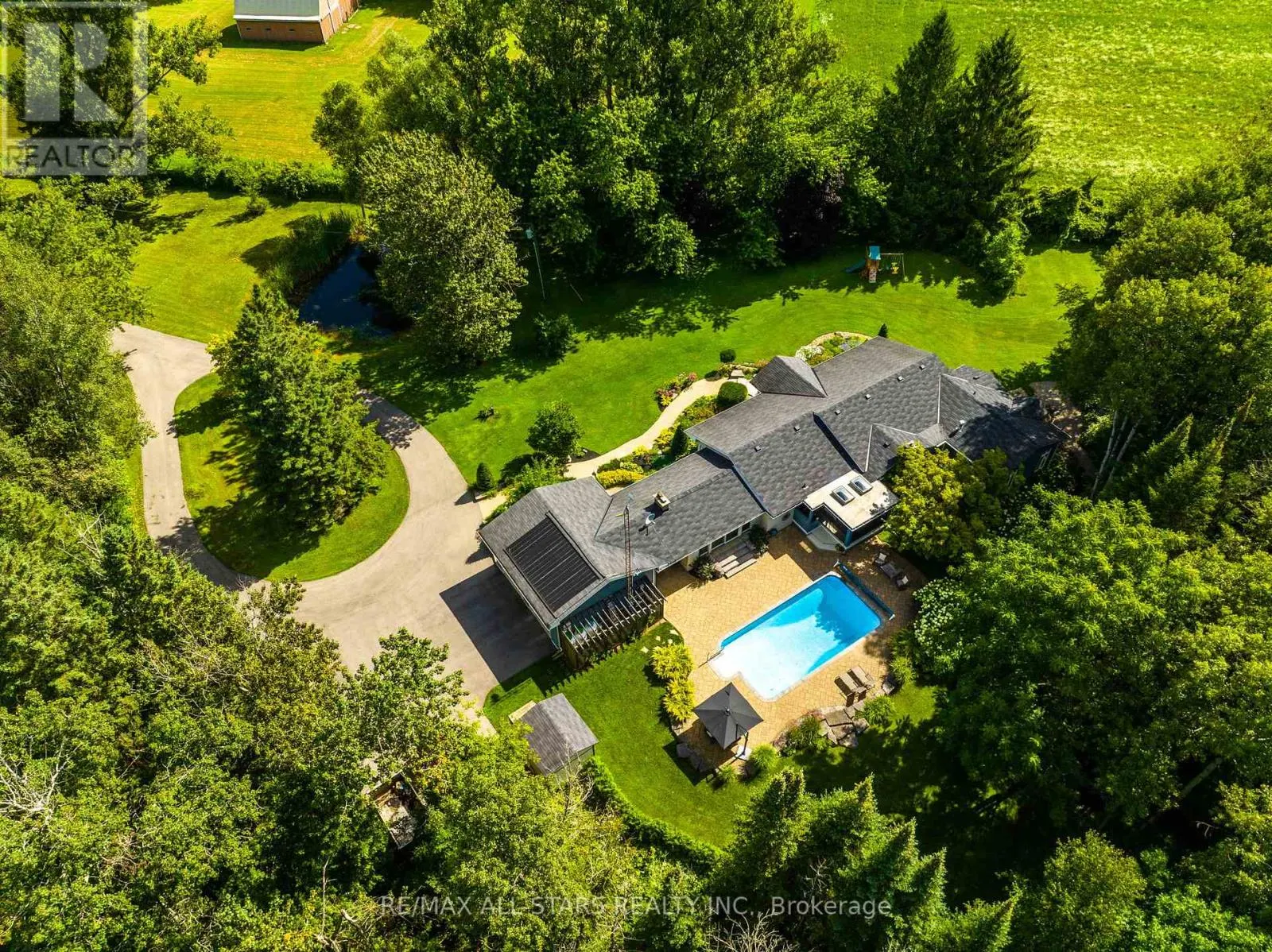 523 DAVIS DRIVE