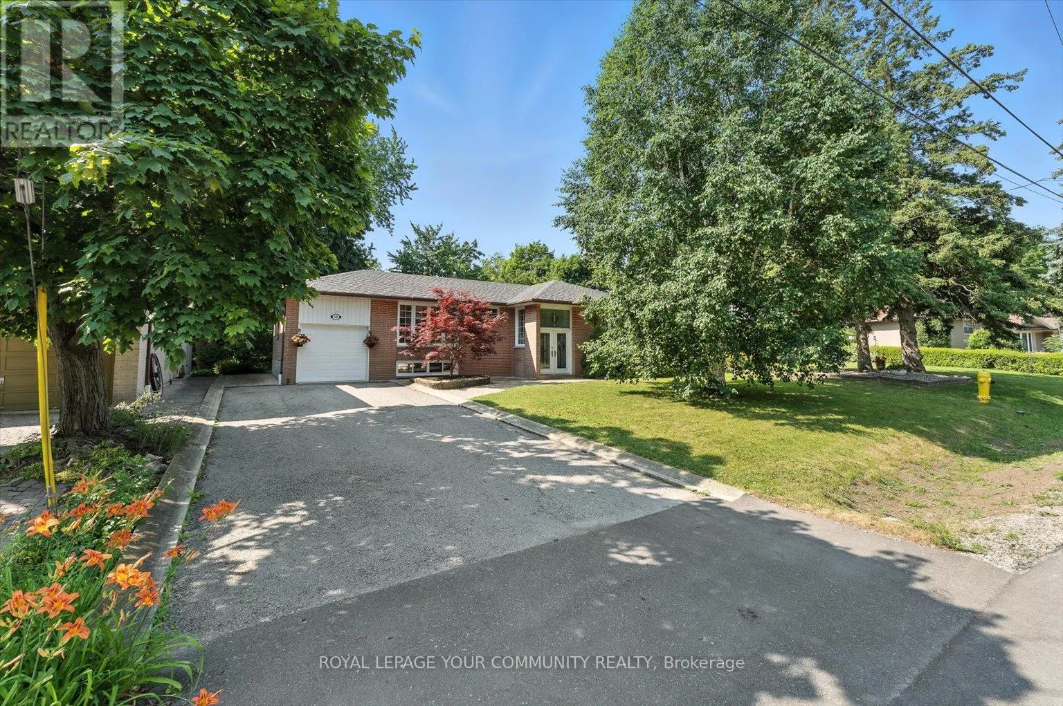 19 WELLER CRESCENT