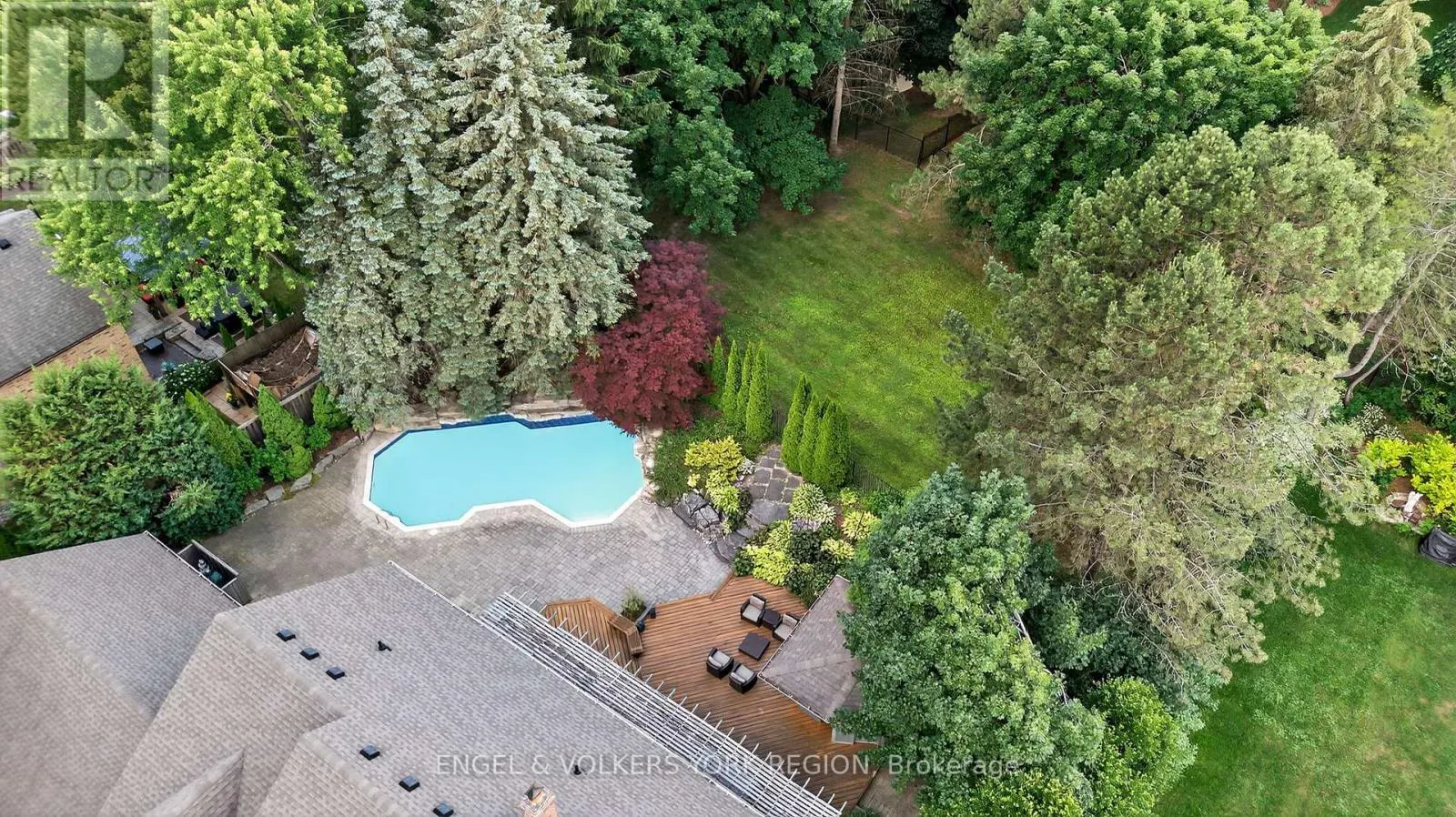104 MCCLURE DRIVE