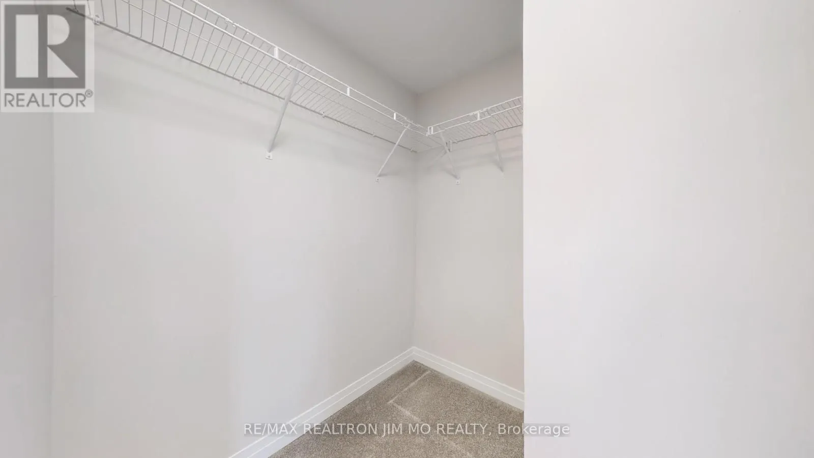 16 - 50 BAYNES WAY