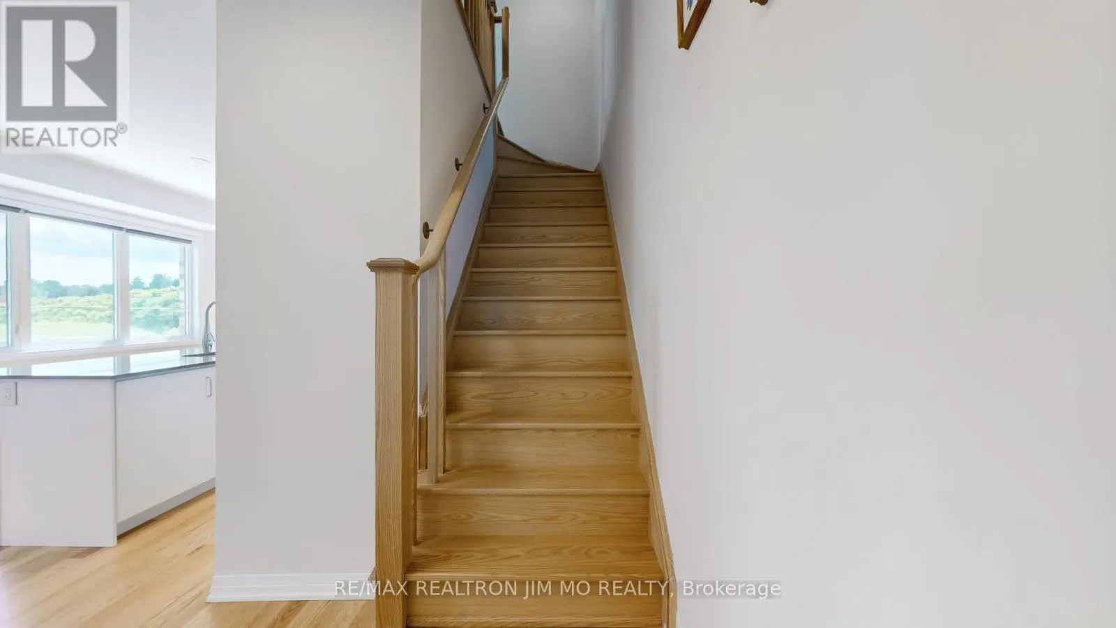 16 - 50 BAYNES WAY