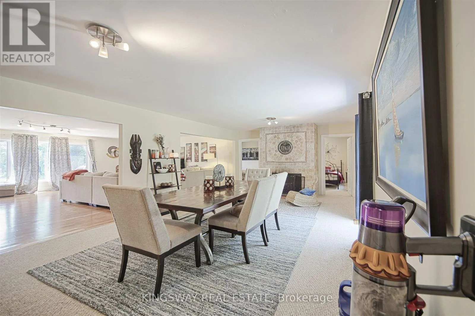 3934 LAKEVIEW ROAD