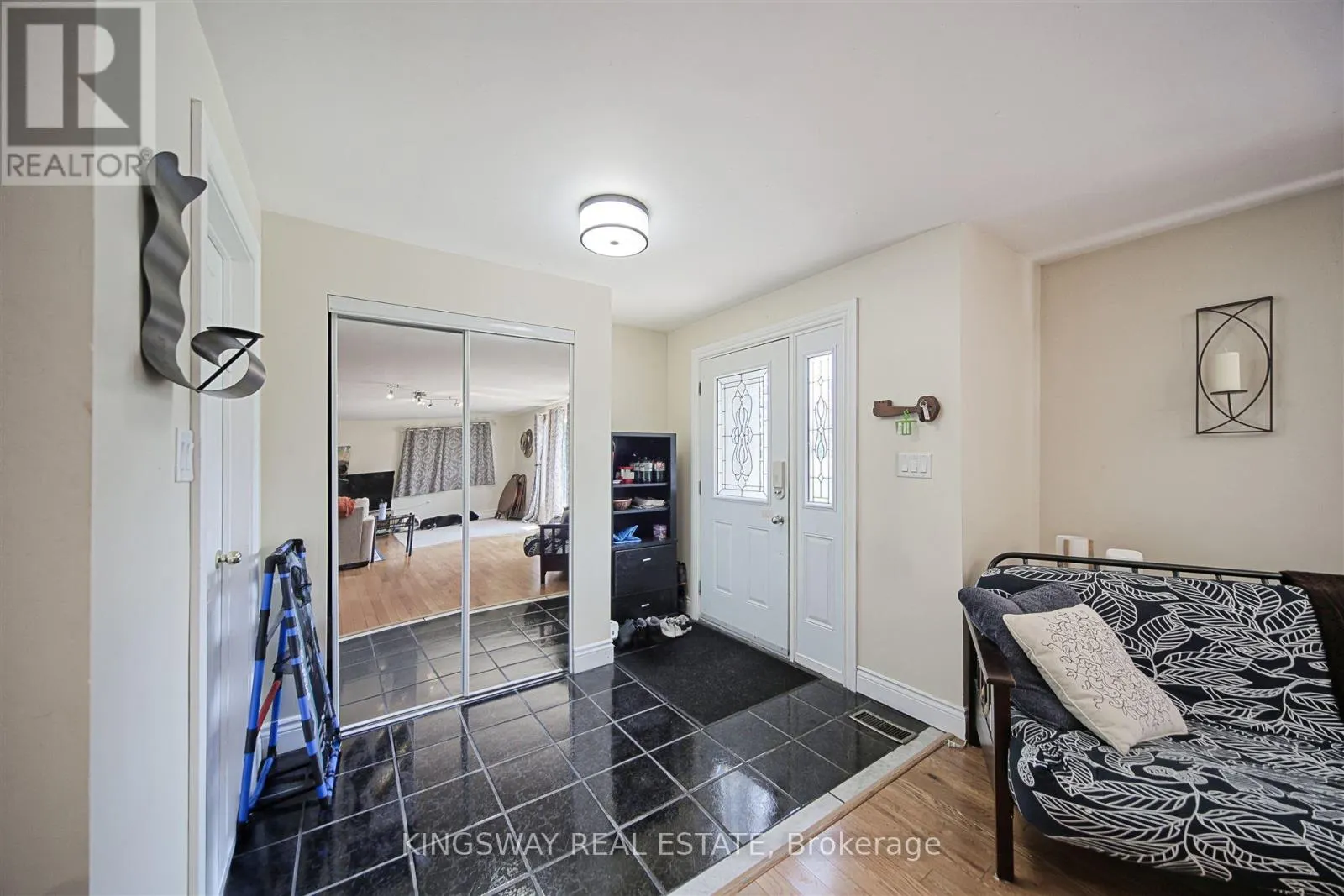 3934 LAKEVIEW ROAD
