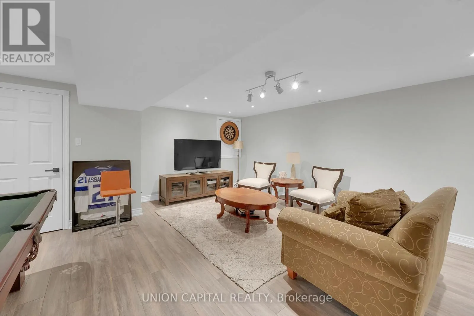12 REESOR PLACE