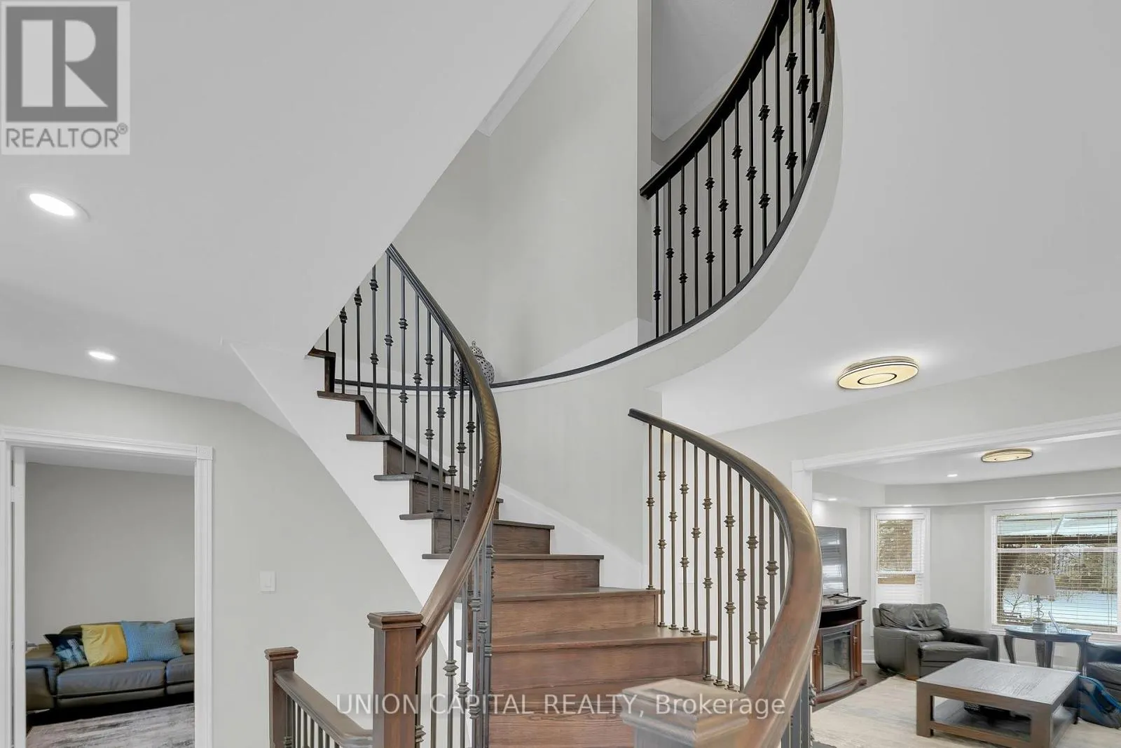 12 REESOR PLACE
