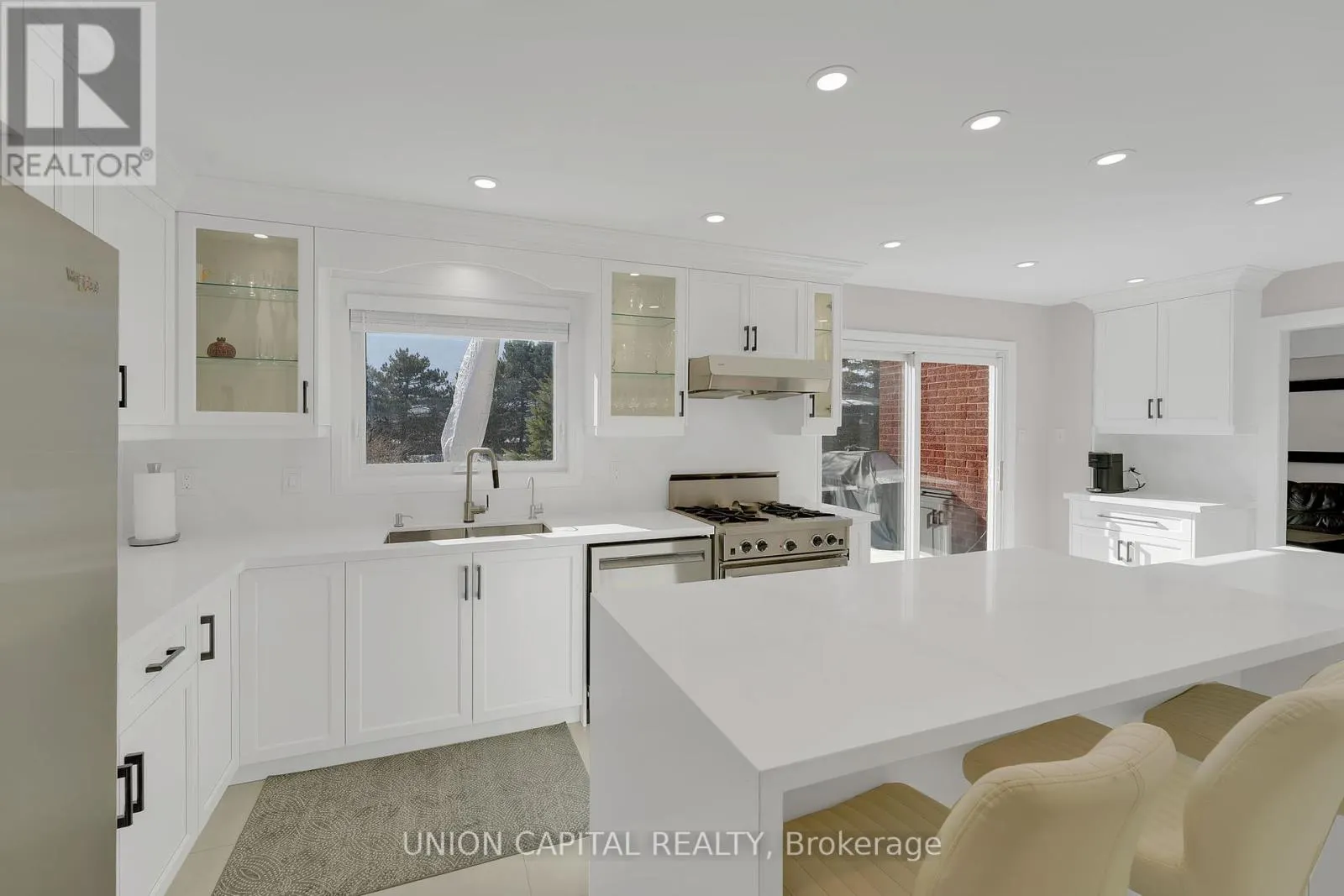 12 REESOR PLACE