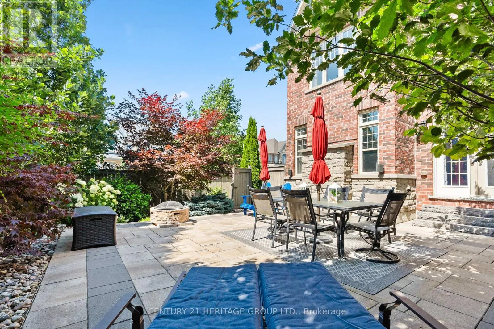64 WELLS ORCHARD CRESCENT
