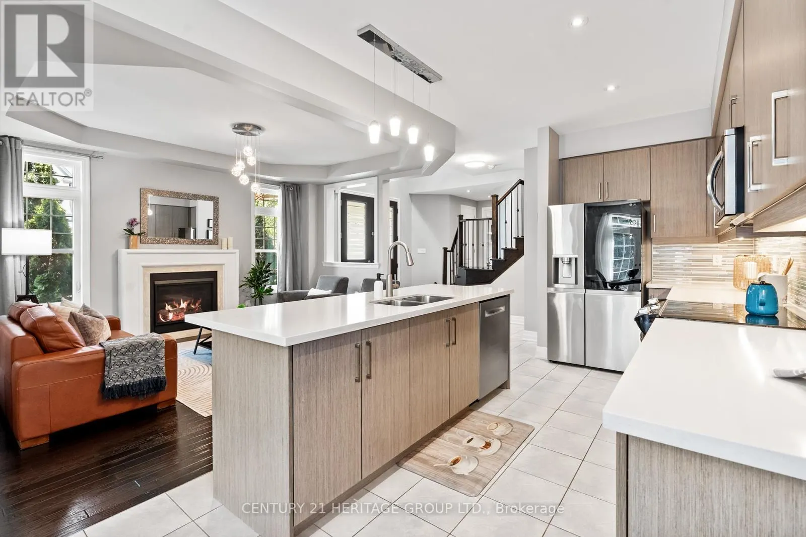64 WELLS ORCHARD CRESCENT