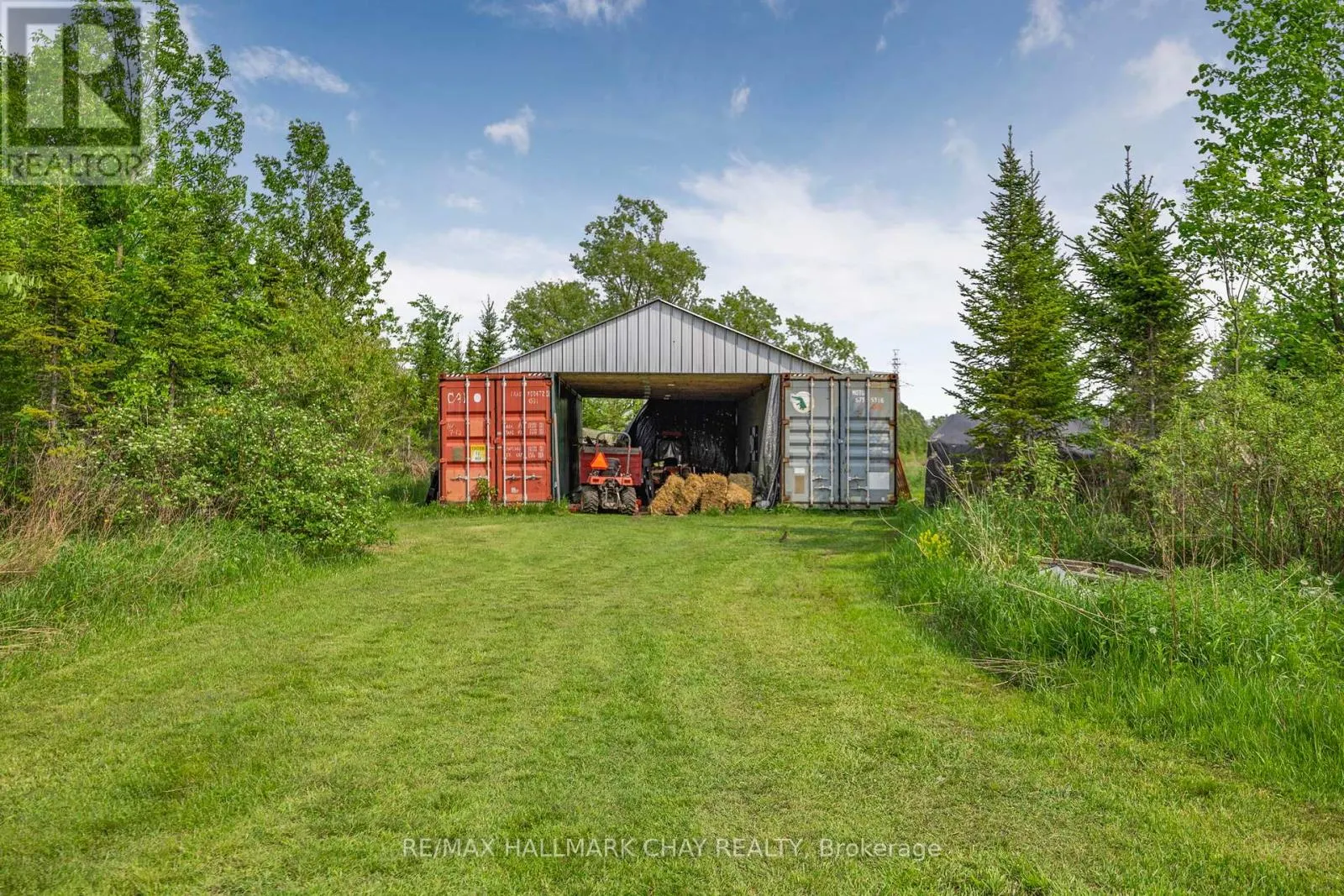 9205 MCKINNON ROAD