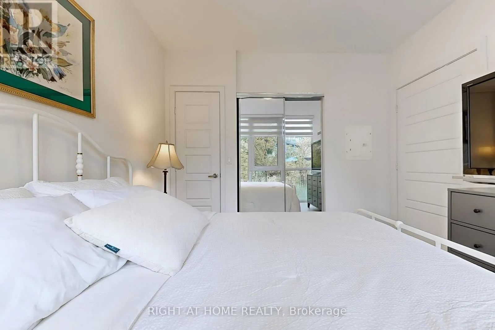 123 - 375 SEA RAY AVENUE