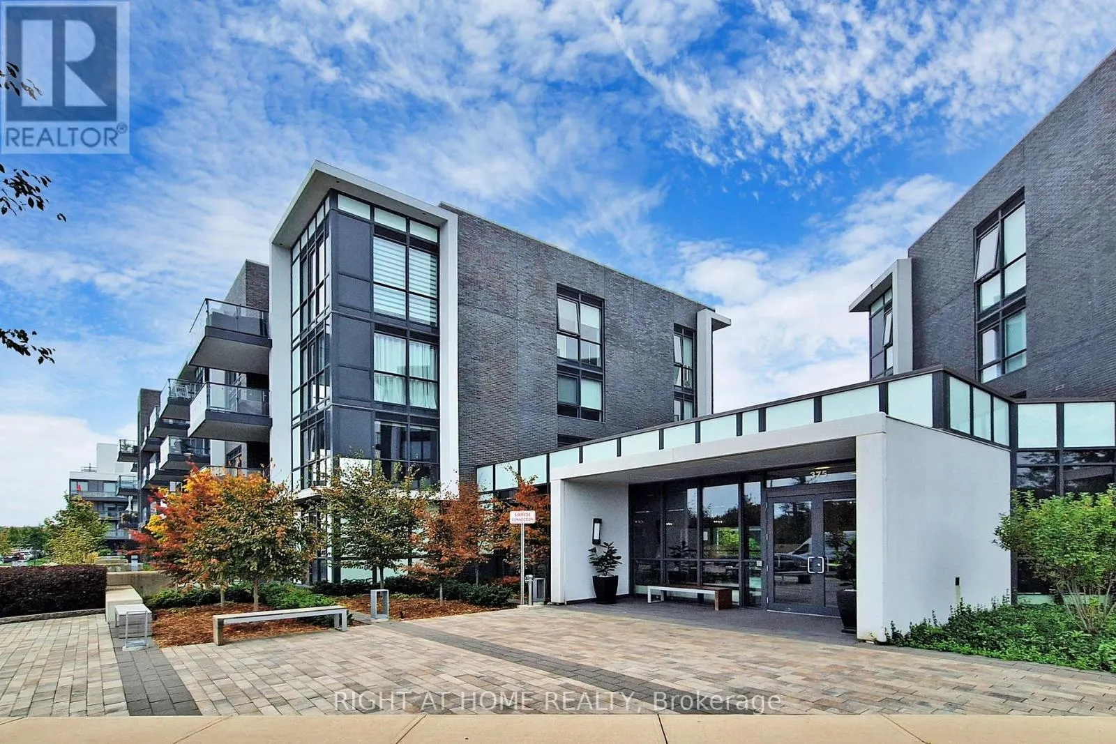 123 - 375 SEA RAY AVENUE
