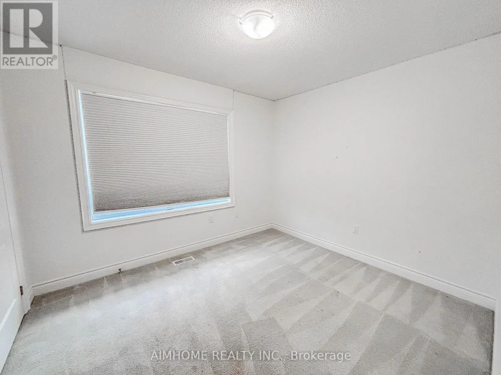 1 BRIARFIELD AVENUE