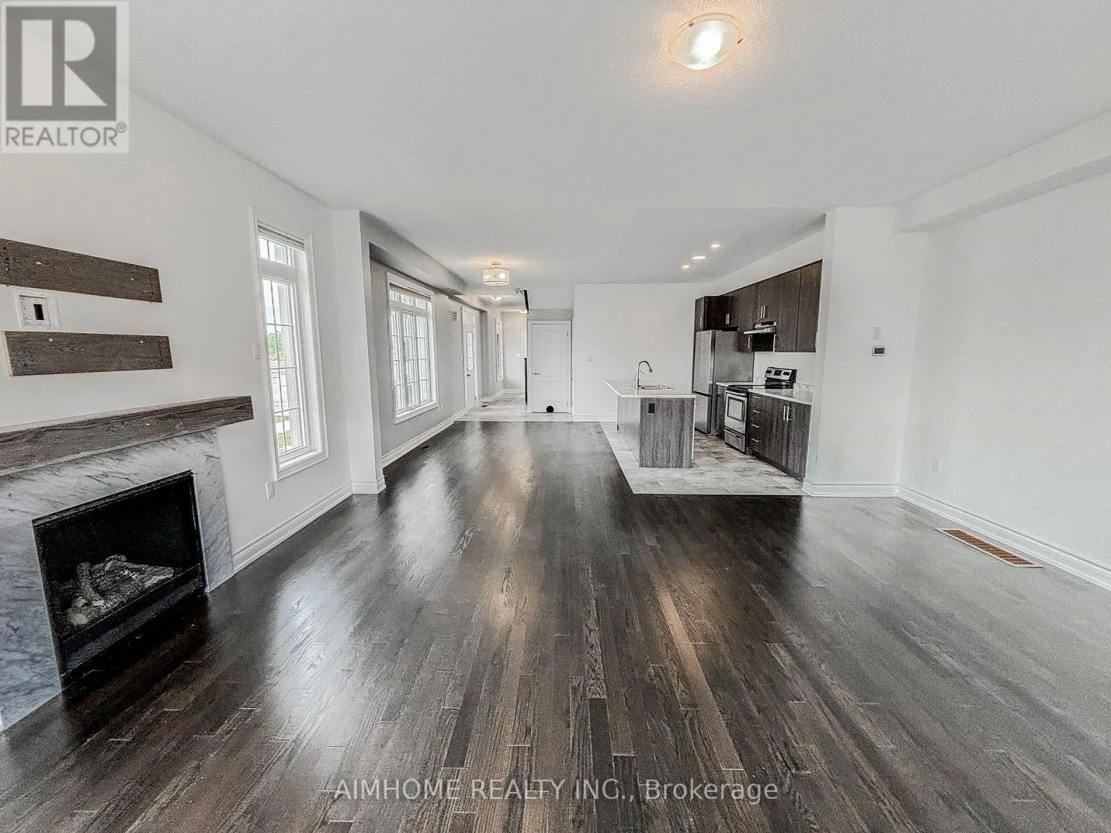 1 BRIARFIELD AVENUE