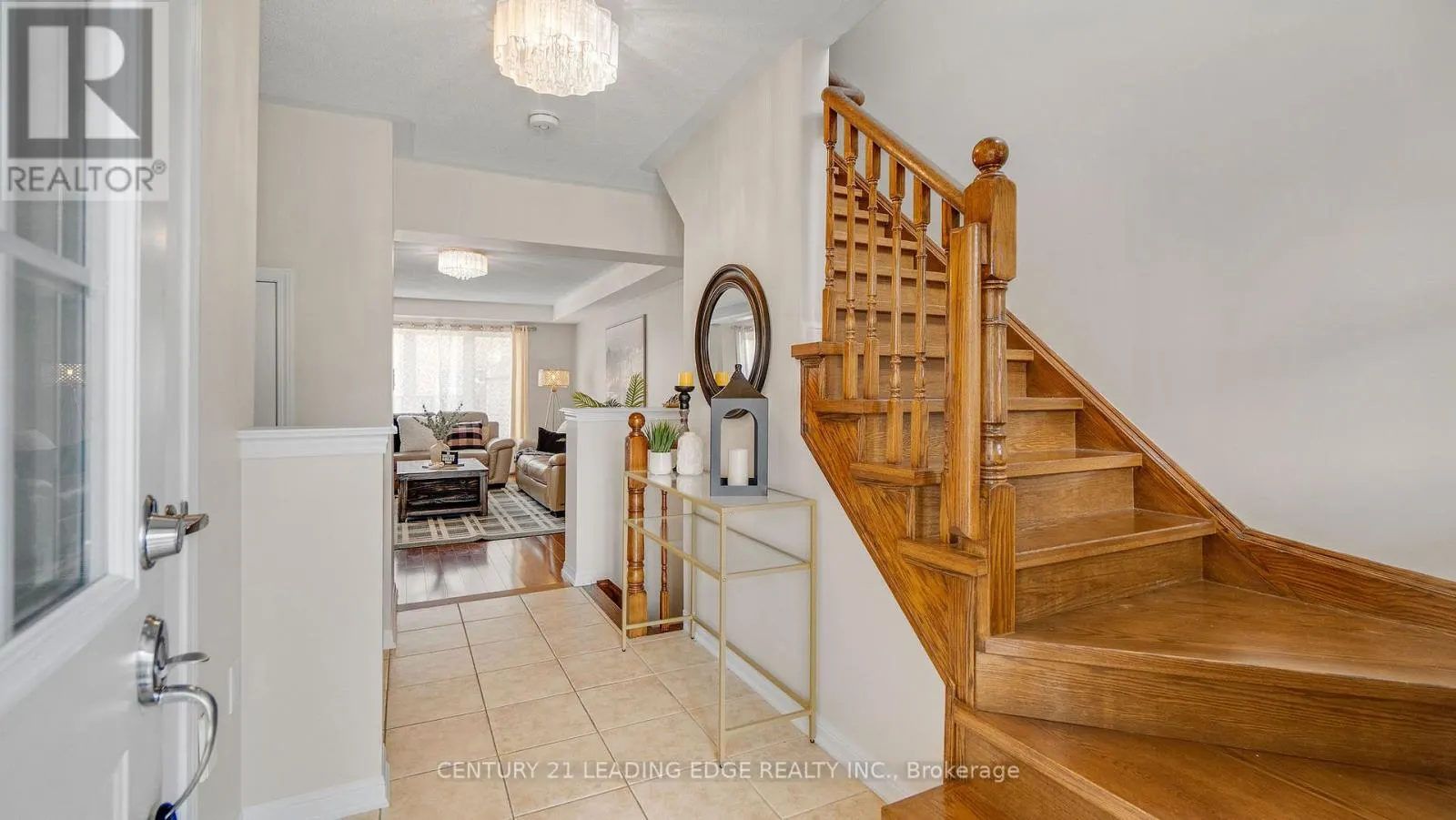 15 JAMESWAY CRESCENT