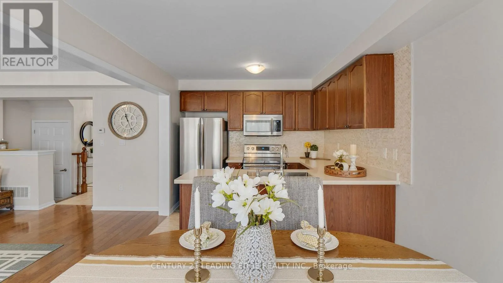15 JAMESWAY CRESCENT