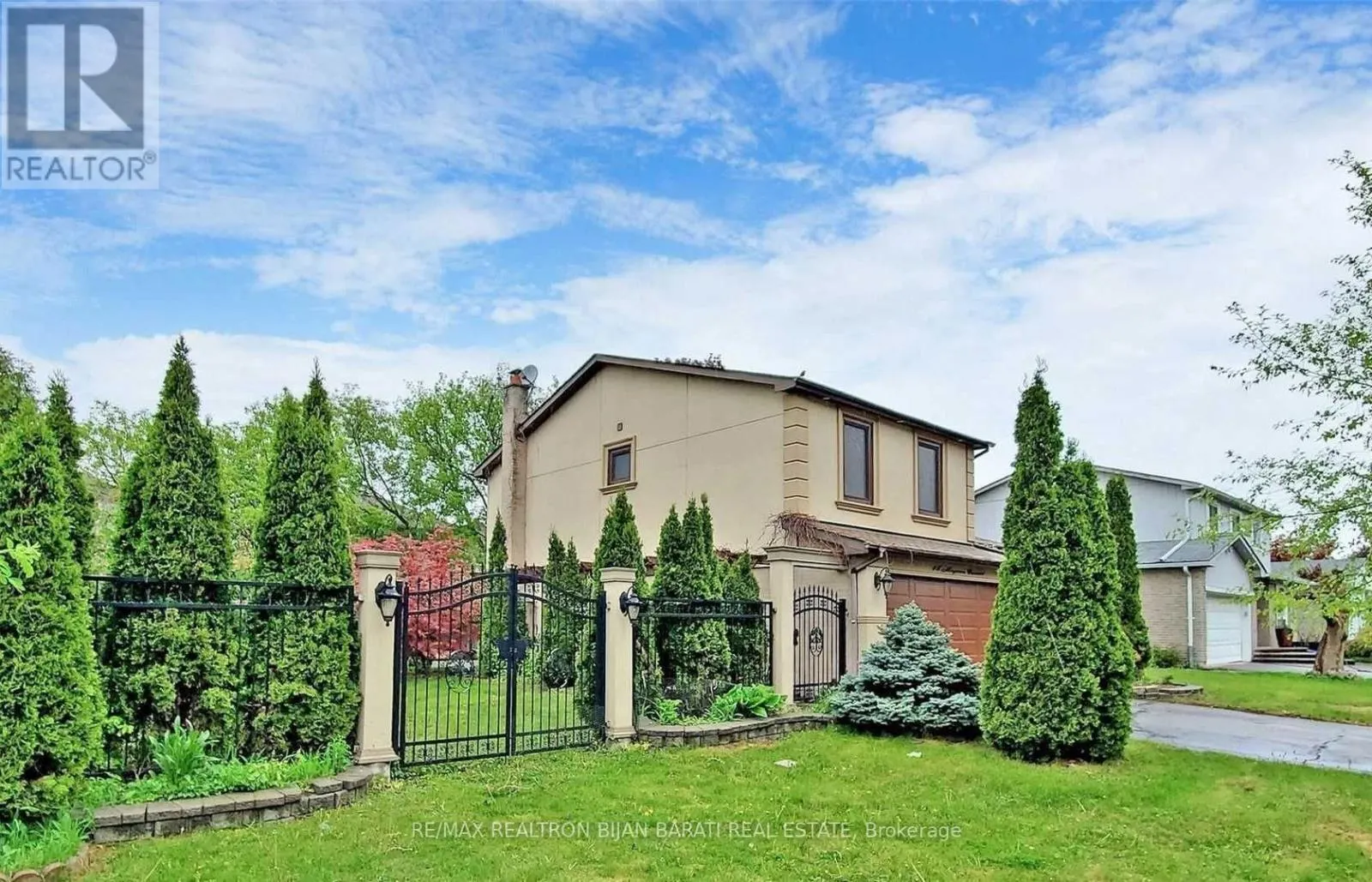 18 MAYVERN CRESCENT