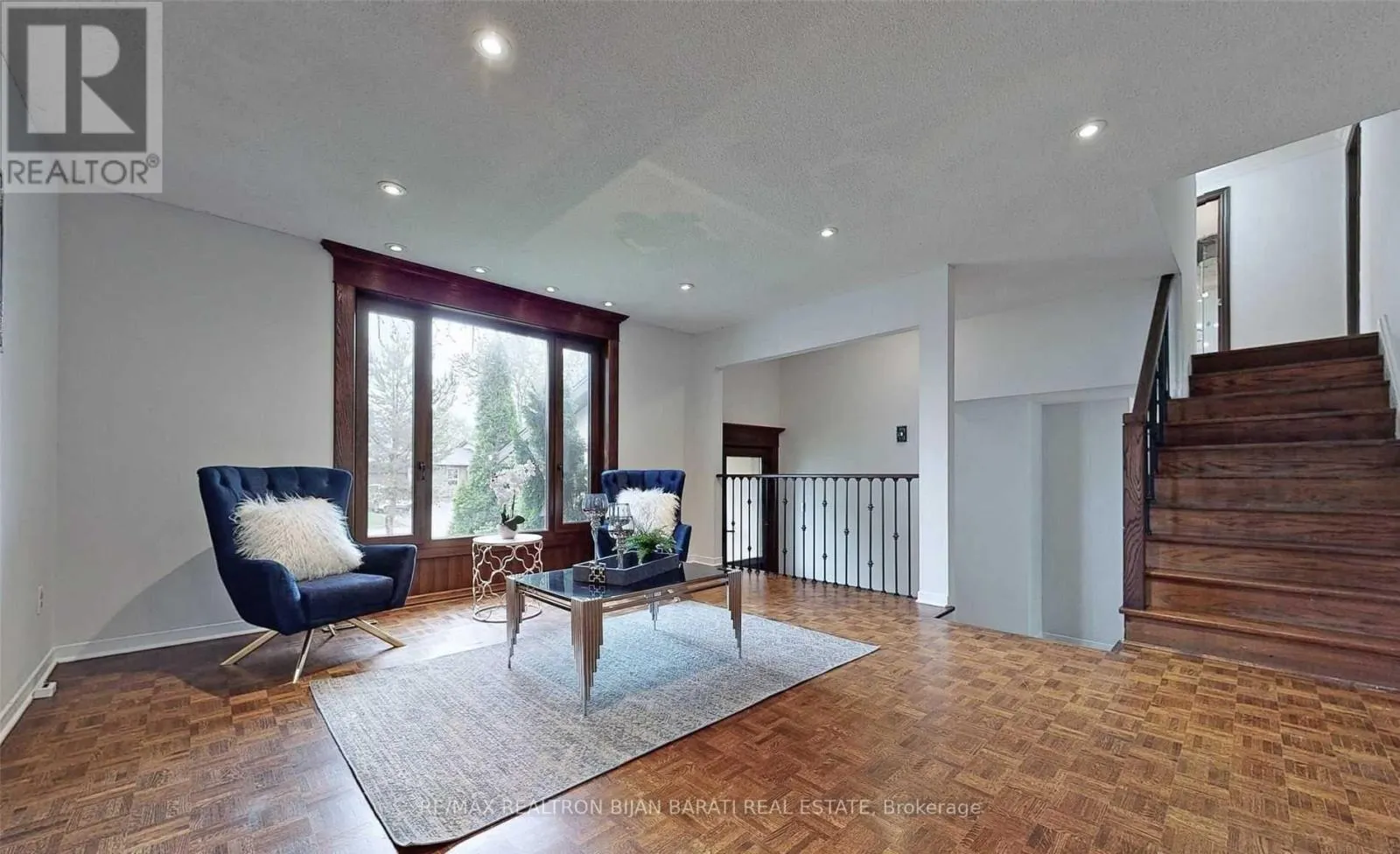 18 MAYVERN CRESCENT