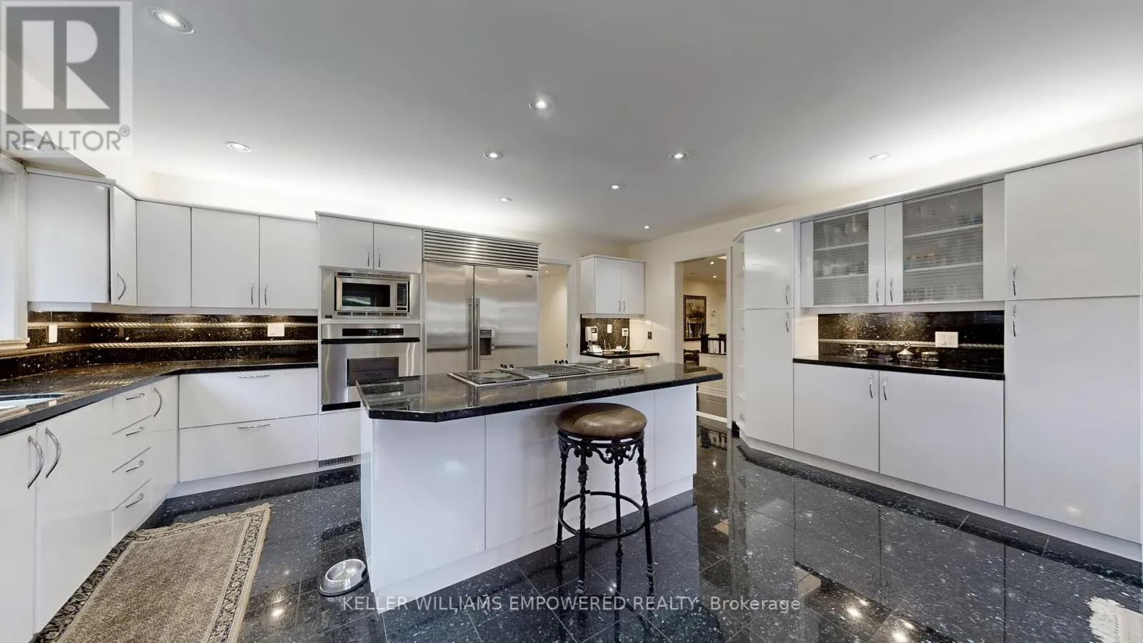 788 WOODLAND ACRES CRESCENT