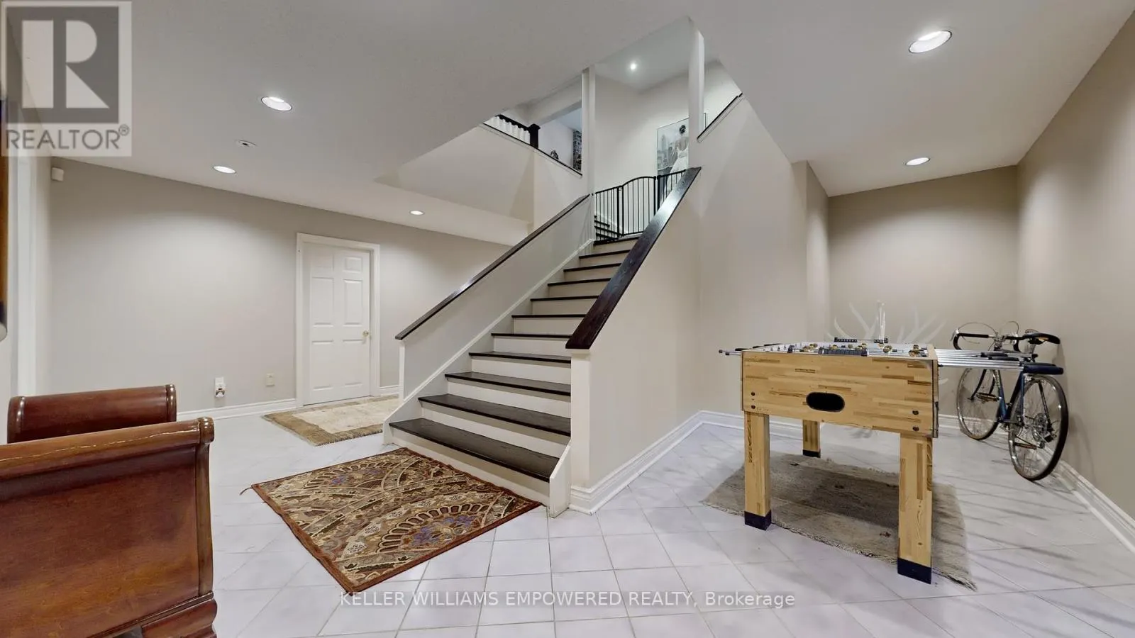 788 WOODLAND ACRES CRESCENT