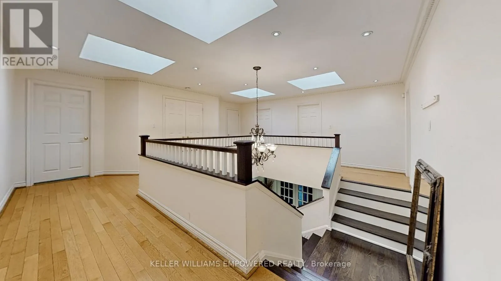 788 WOODLAND ACRES CRESCENT