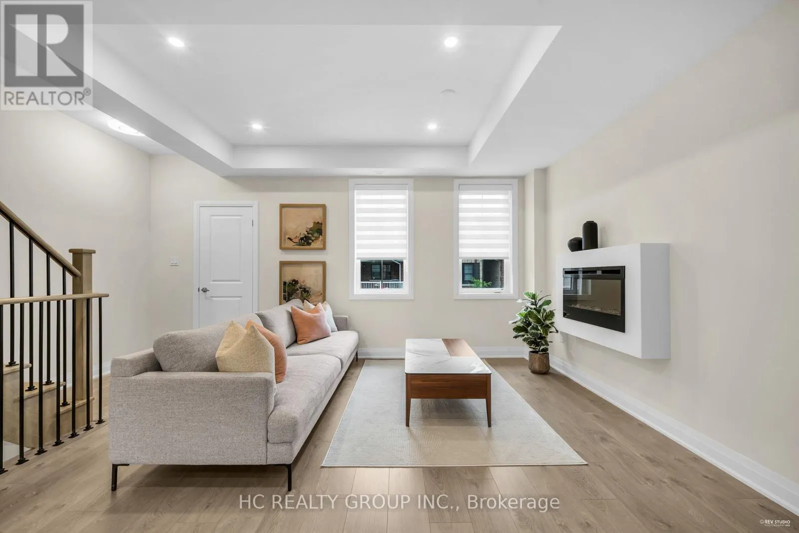 41 MCCONAGHY COURT