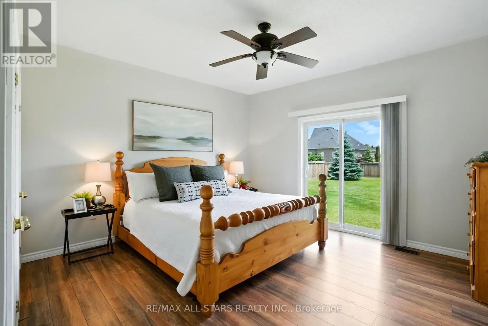 28 BAGSHAW CRESCENT