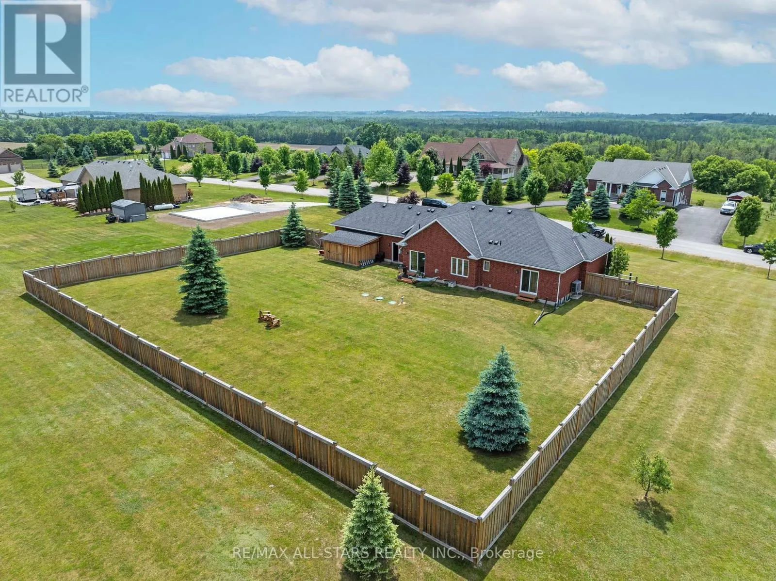 28 BAGSHAW CRESCENT