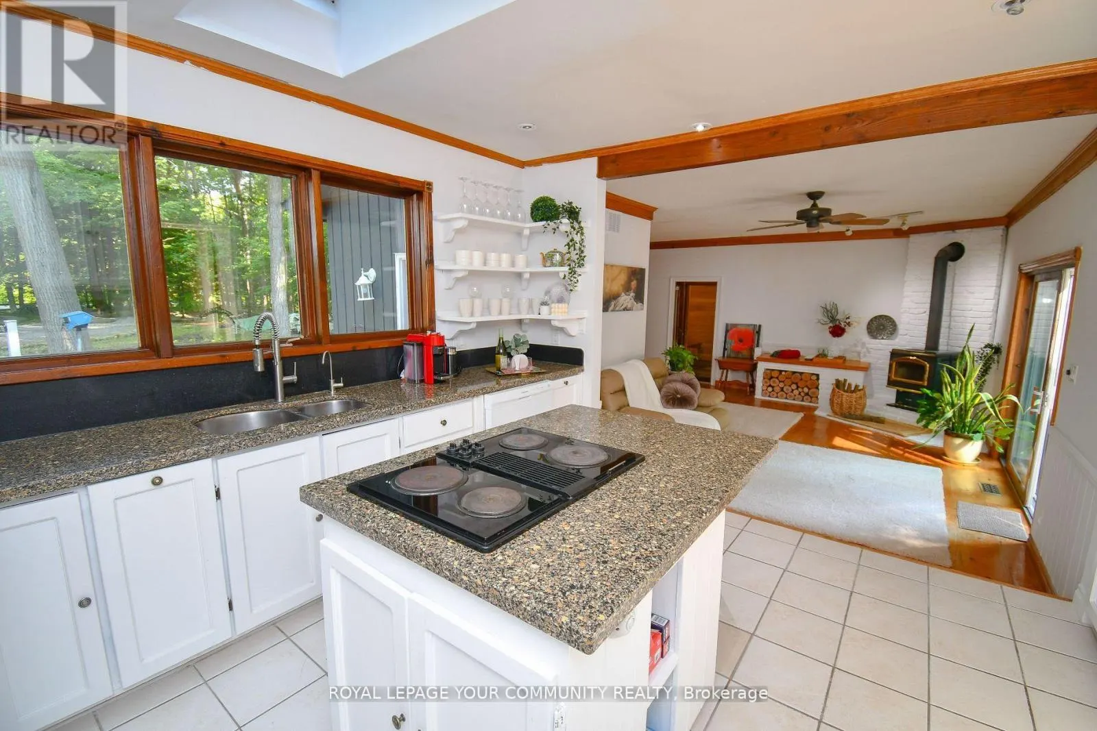527 BIG BAY POINT ROAD