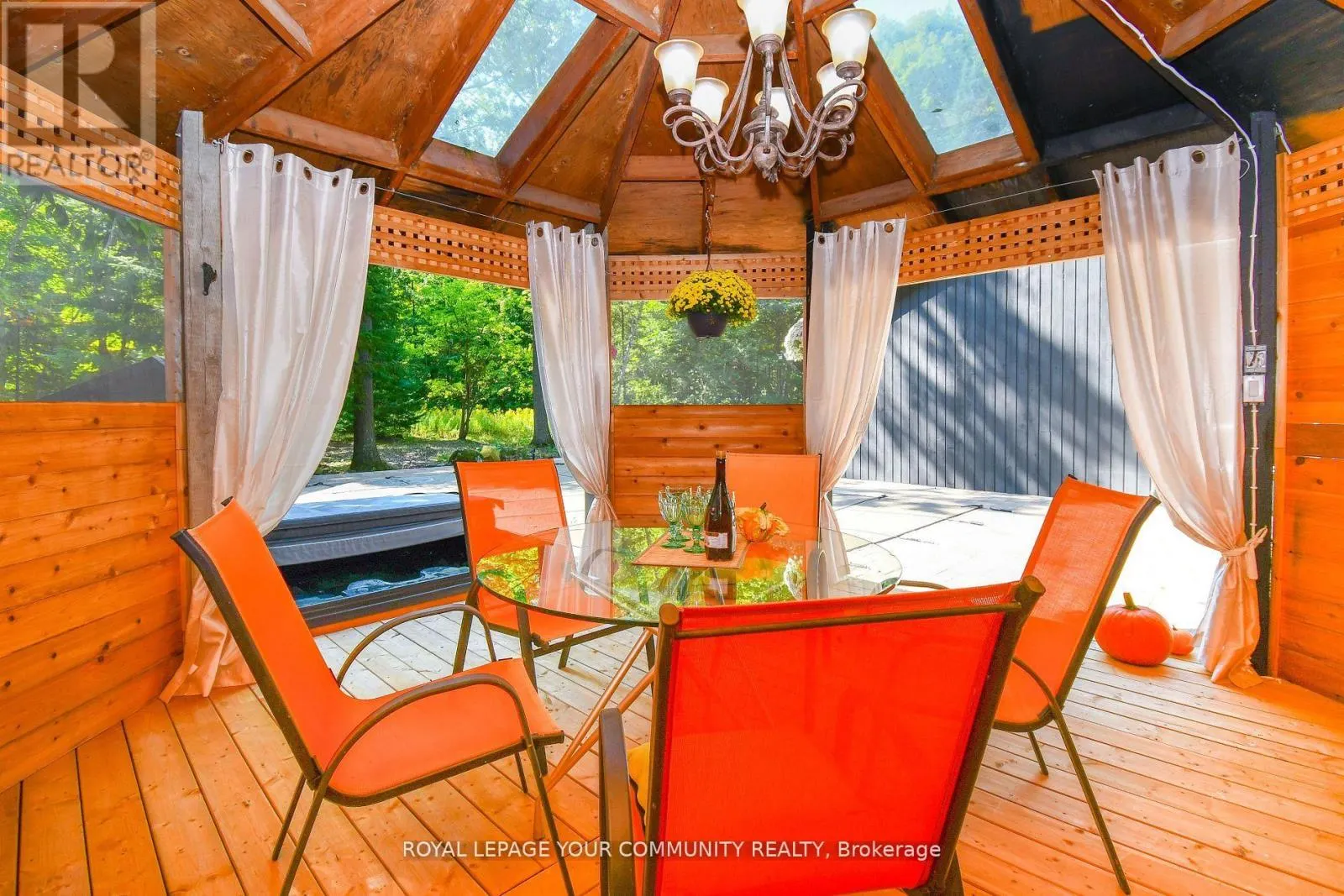 527 BIG BAY POINT ROAD