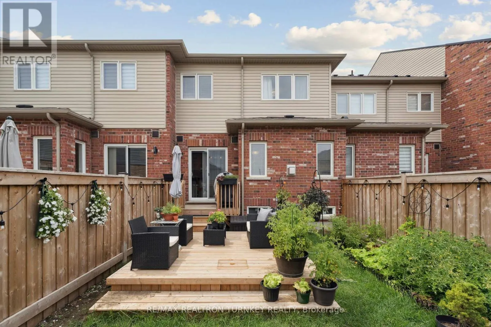 29 ANNE PEGG CRESCENT