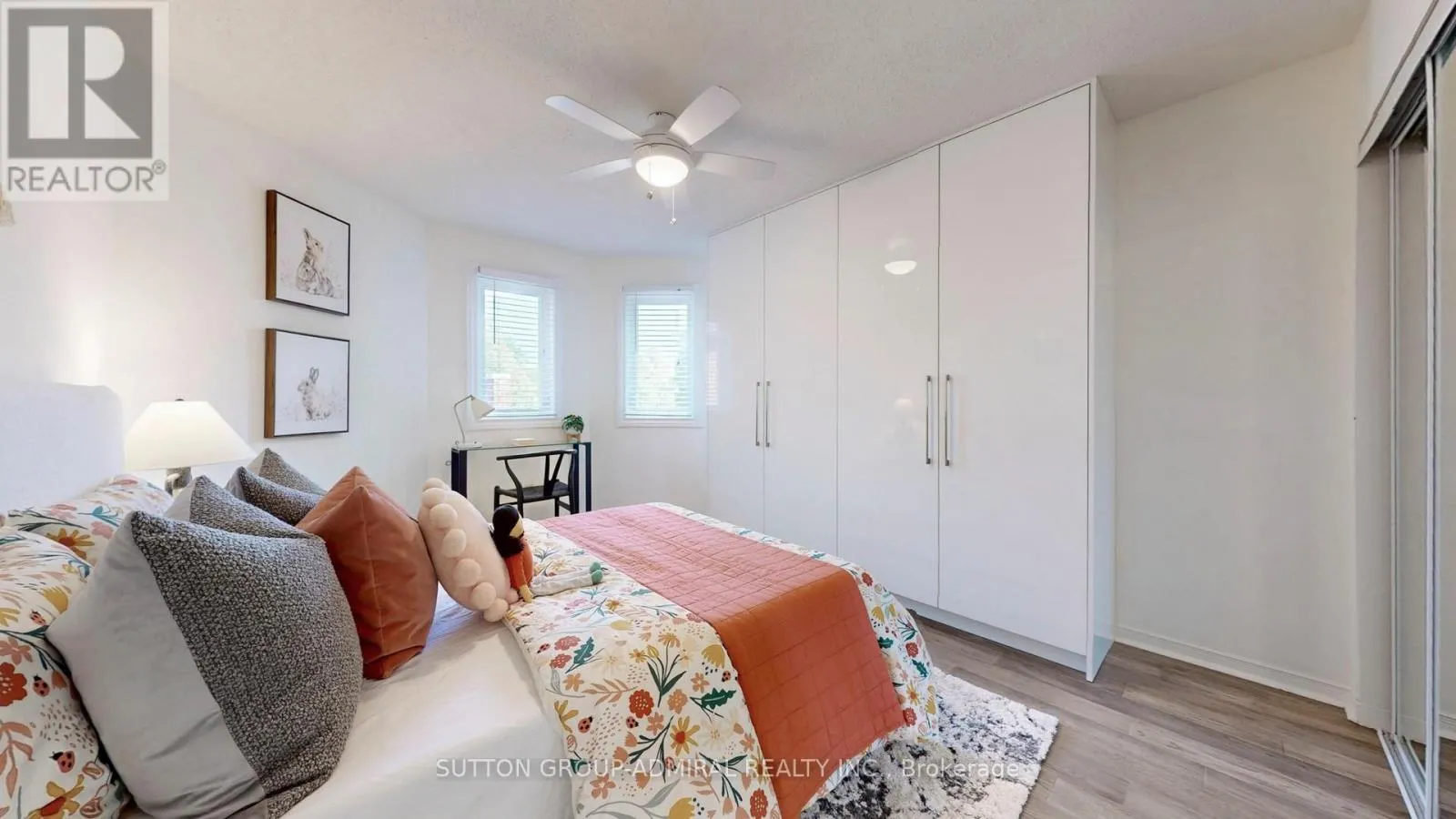 122 EDMUND SEAGER DRIVE