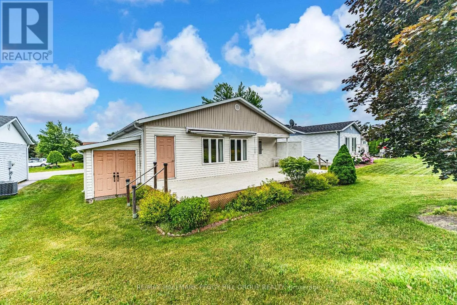 22 TRELLIS LANE
