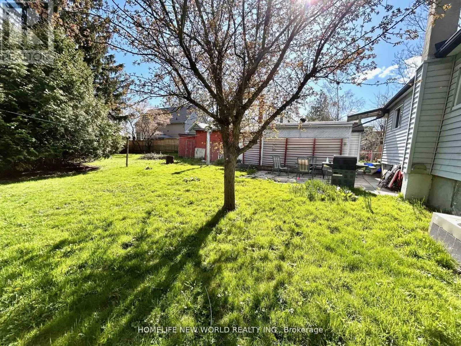 39 WINDSOR DRIVE