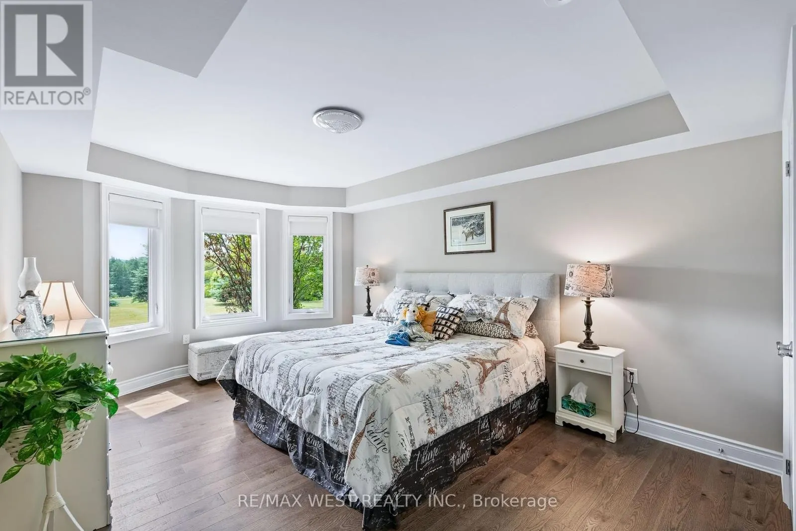 29 - 109 RIDGE WAY