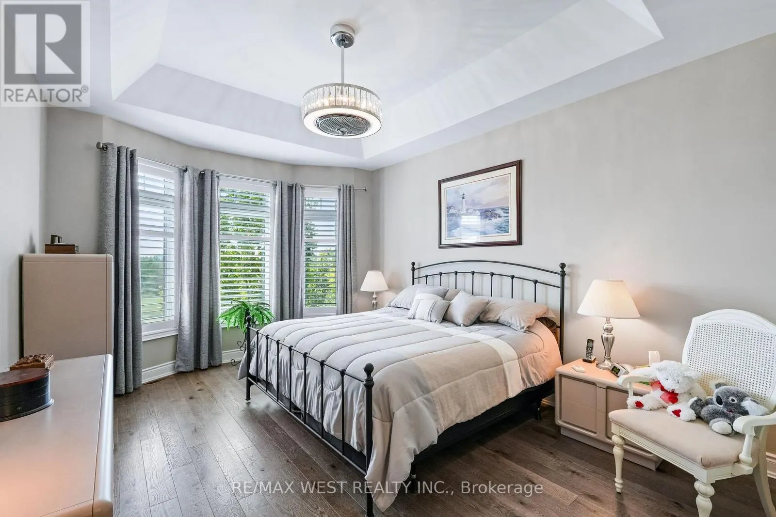 29 - 109 RIDGE WAY