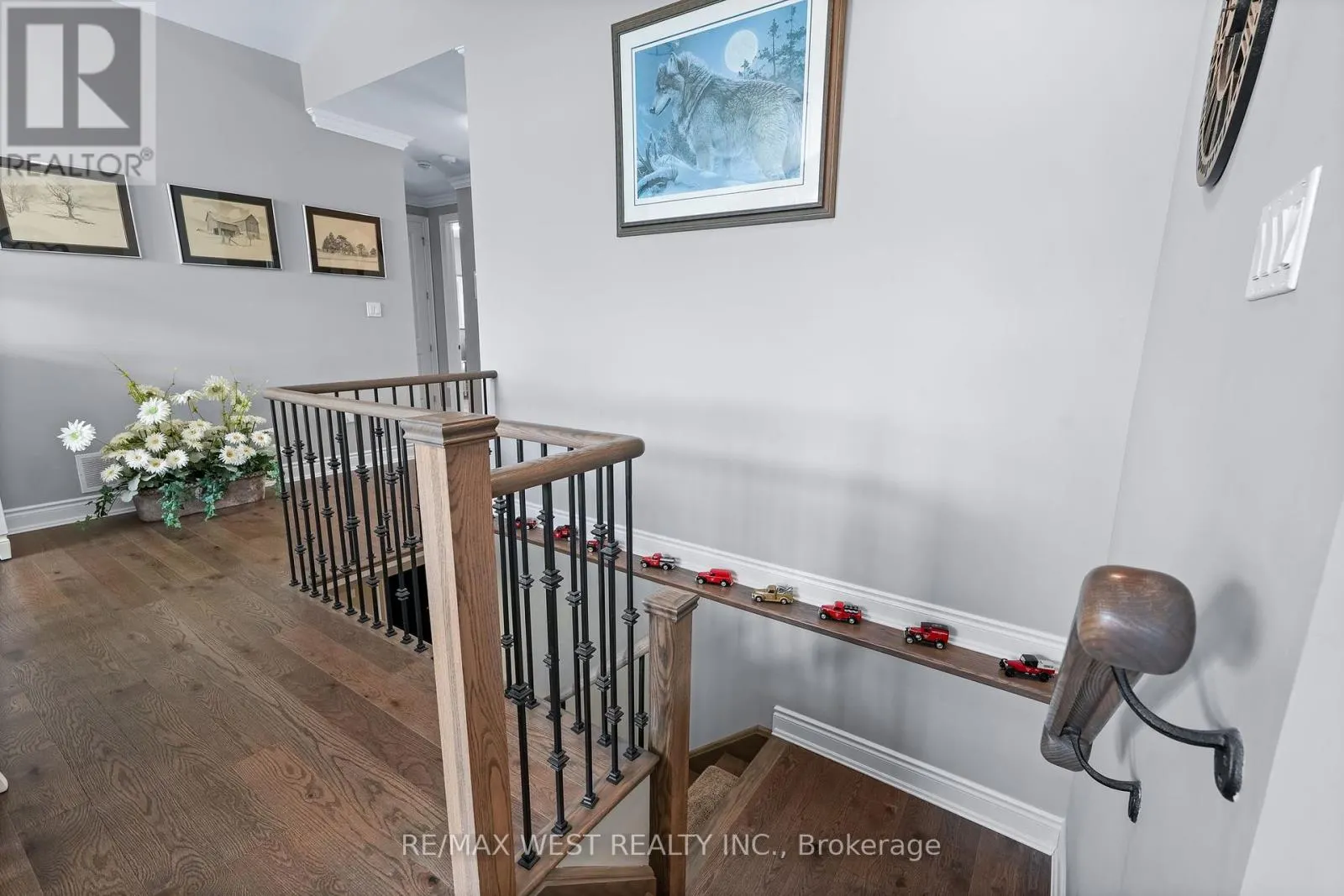 29 - 109 RIDGE WAY