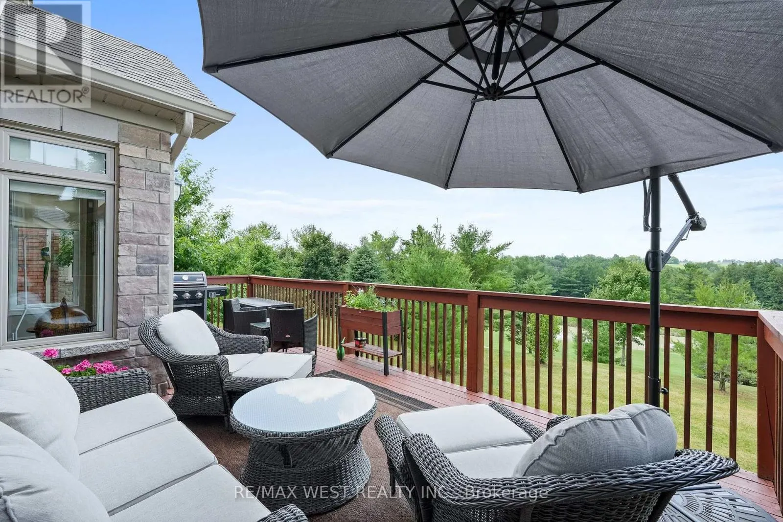29 - 109 RIDGE WAY
