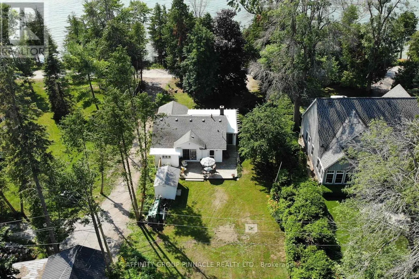 B35 LAKESHORE ROAD