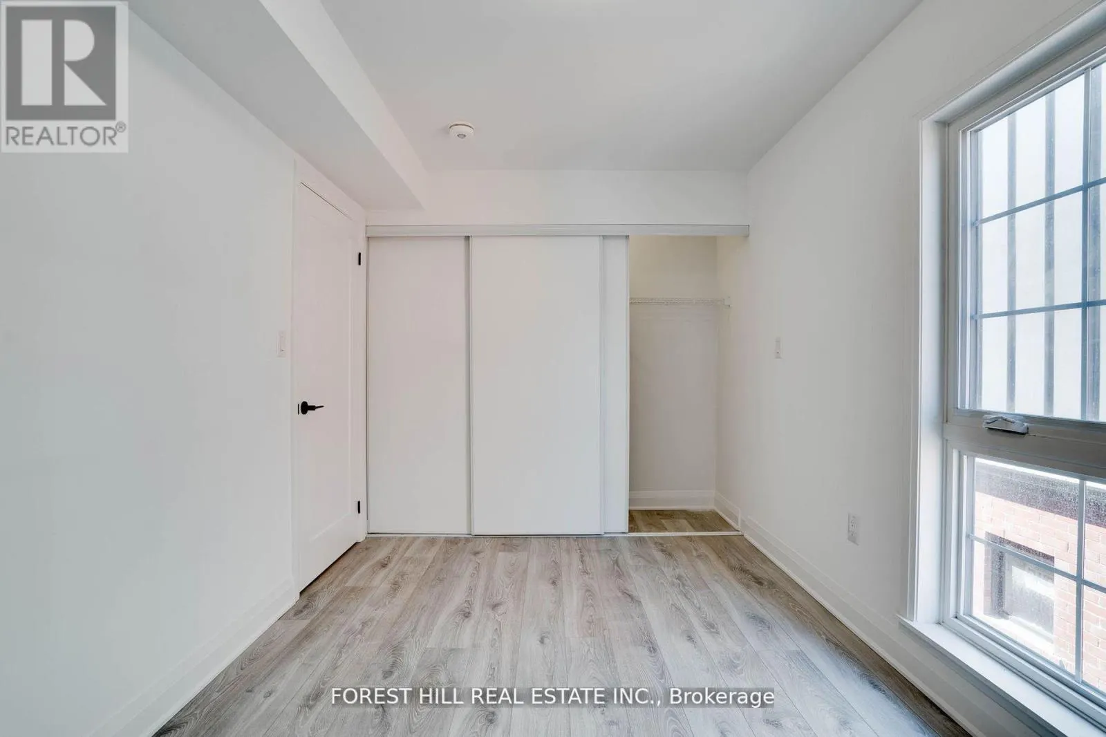 16 CHESLEY STREET