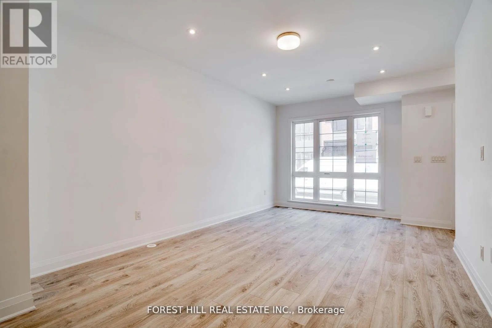 16 CHESLEY STREET
