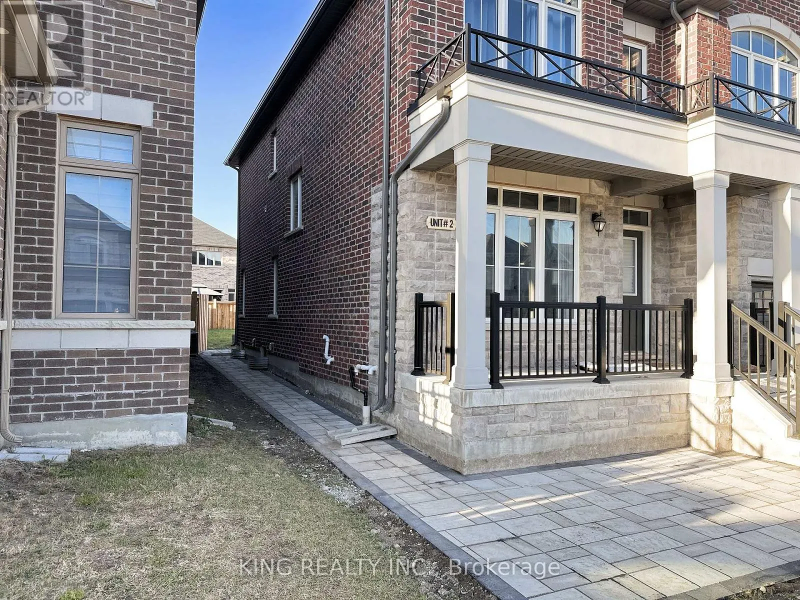 BSMT - 1012 BARTON WAY