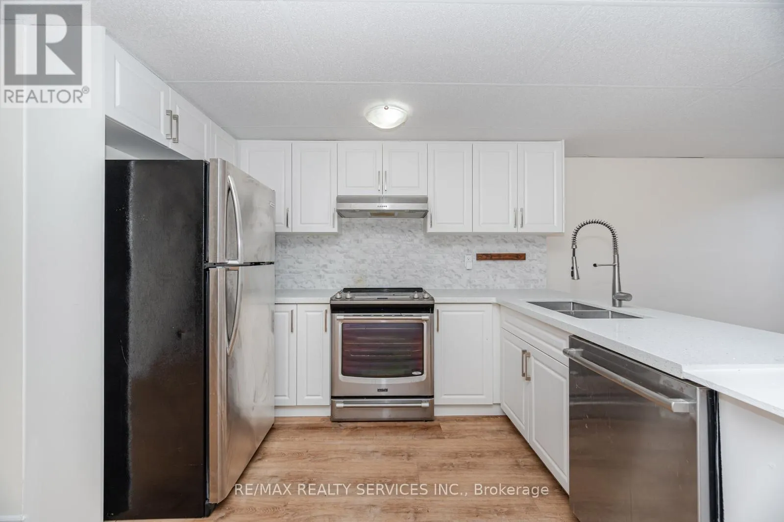 132 MEADOW VISTA CRESCENT