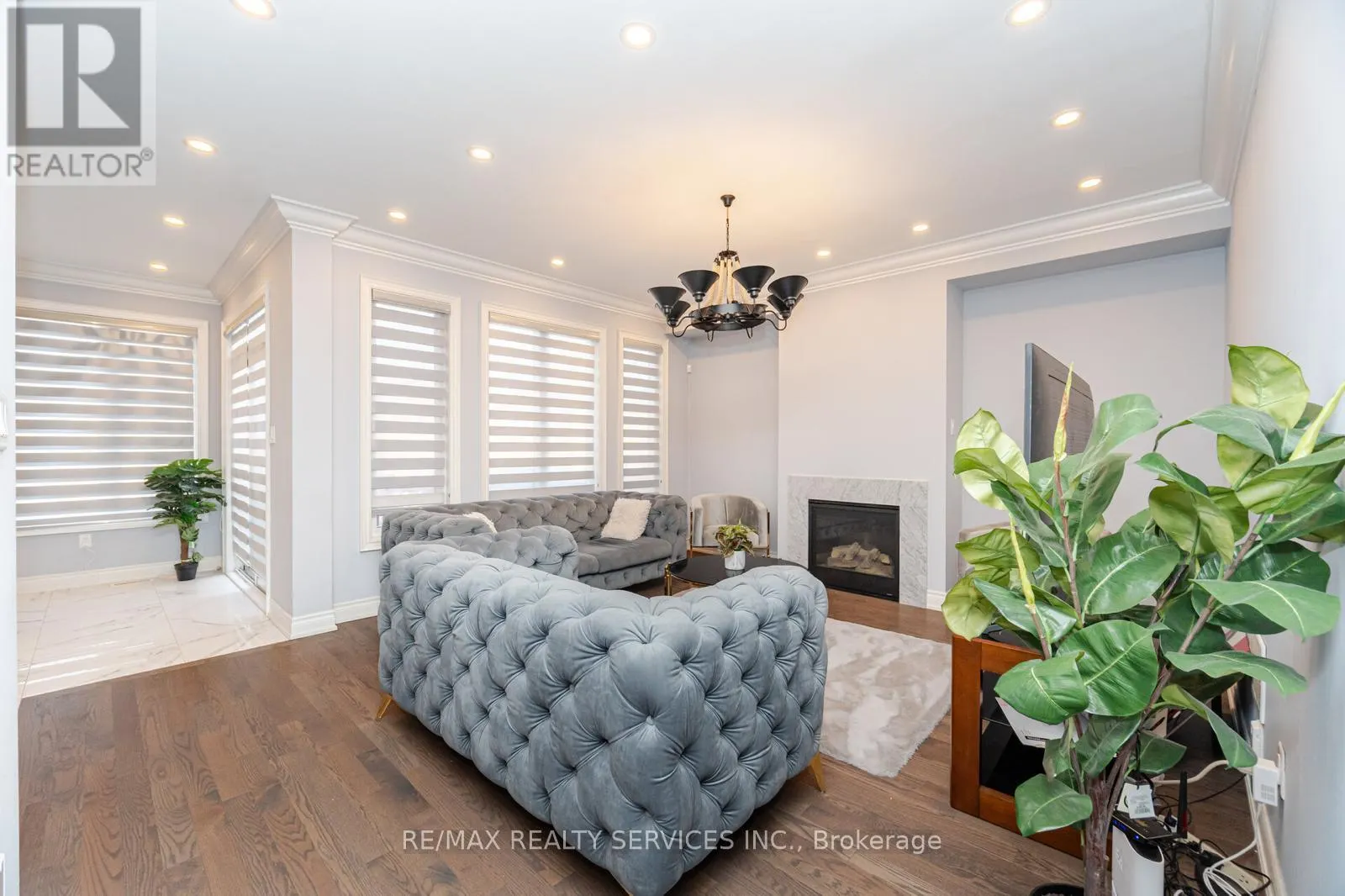 132 MEADOW VISTA CRESCENT