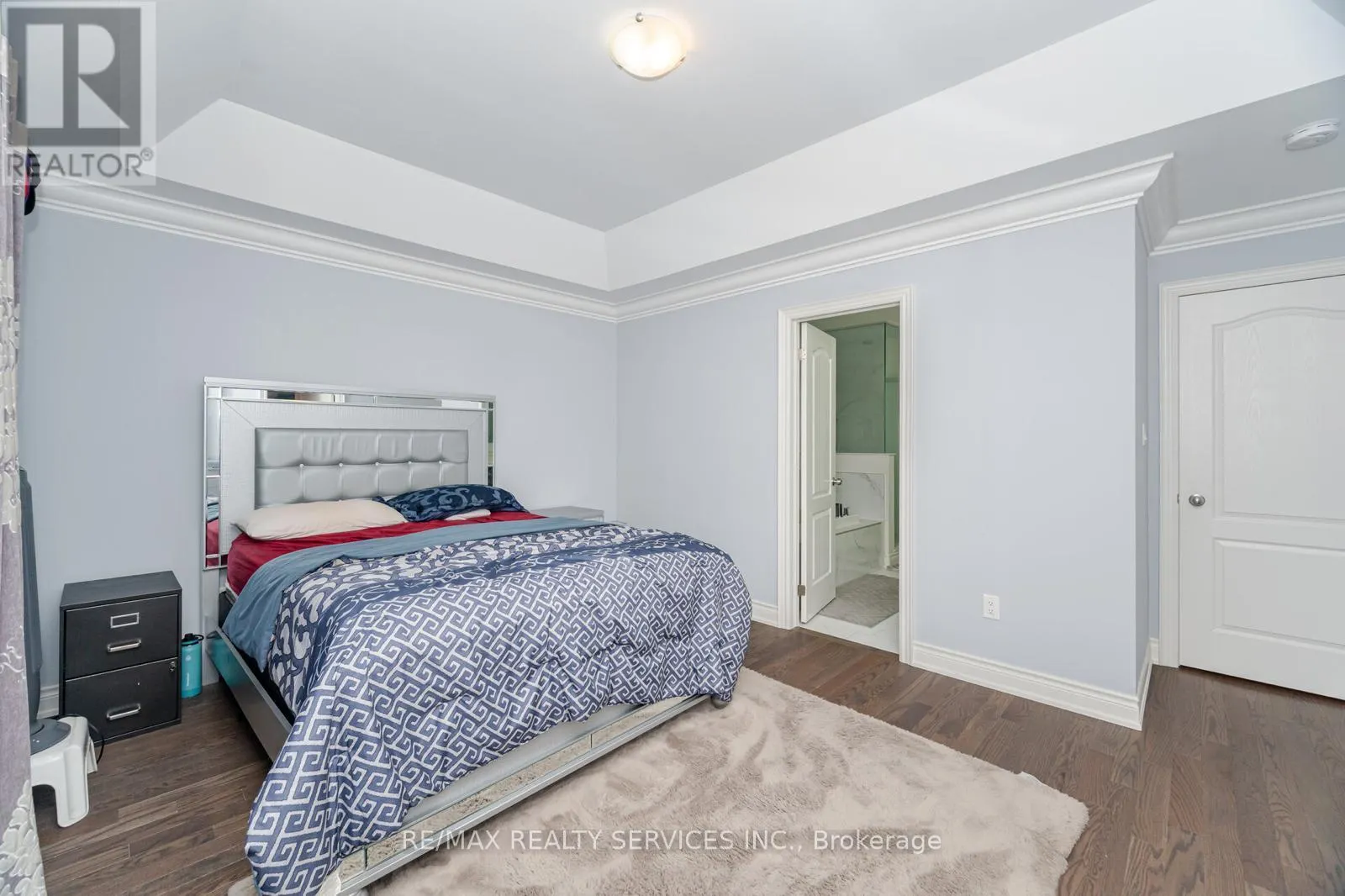 132 MEADOW VISTA CRESCENT