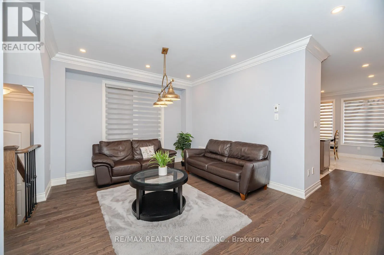 132 MEADOW VISTA CRESCENT