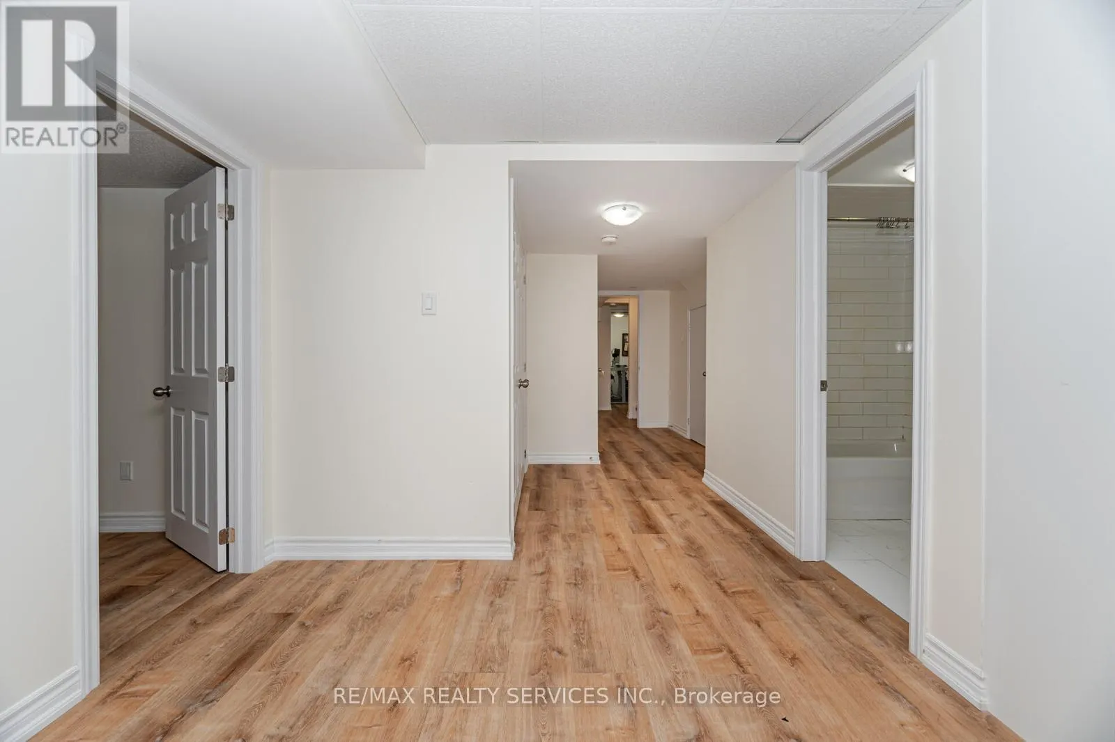 132 MEADOW VISTA CRESCENT
