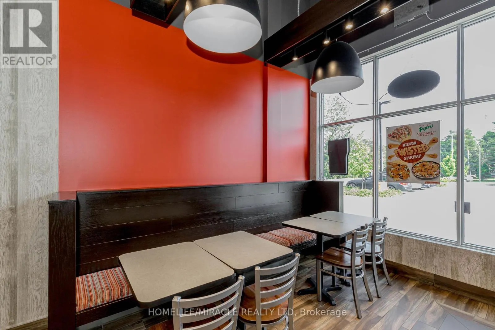 13 - 5292 AURORA ROAD